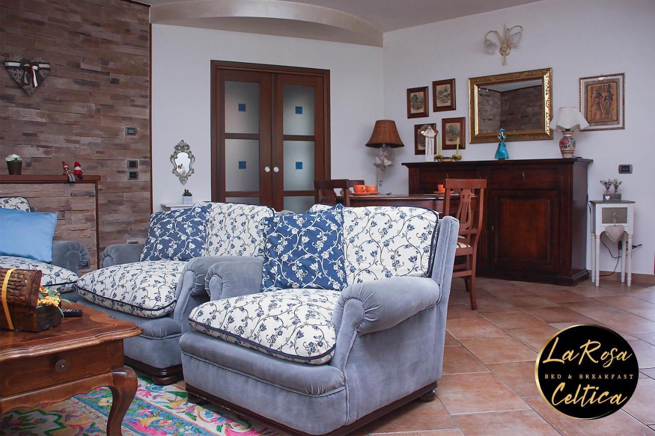 B&B La Rosa Celtica Capo di Ponte Bagian luar foto